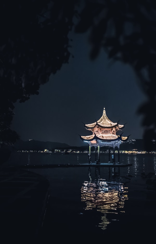 体育生训练场景
